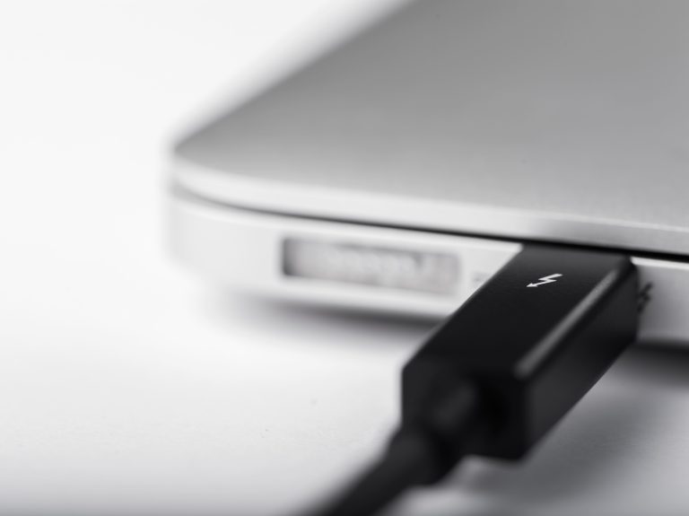 从规格到取证：如何利用「顾问型验证服务」缩短 Thunderbolt 产品上市时程？ | 百佳泰 Allion Labs