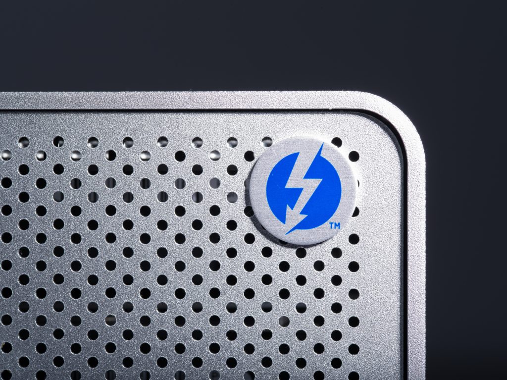 Thunderbolt-常见问题场景-插着充不饱、断线等